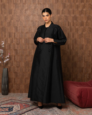 Heritage Threads Abaya - Onyx Pearl & Bead Trimmed Abaya | Klosh Silhouette in Luminous Fabric