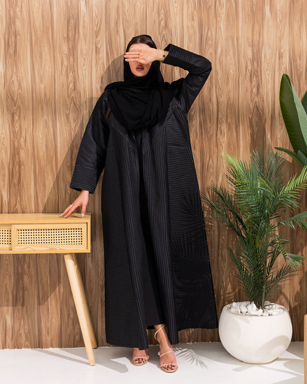 Emirati Satin with Designer cut